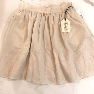 Vintage fully lined cream skirt